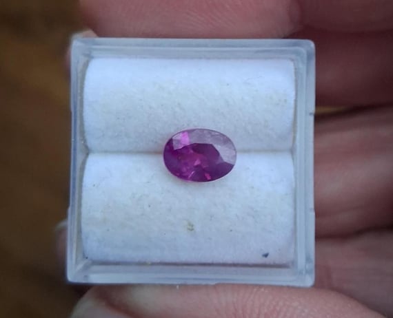Ceylon Oval Velvet Purple Sapphire September Gemstone