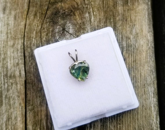 Ceylon Heart Shape Green Sapphire Pendant, September Birthstone for Custom Jewelry, Unique Ceylon Heart Sapphire, Free Shipping to USA