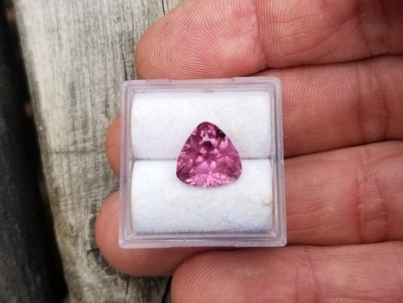Unique Natural Spinel for Jewelry, Anniversary Gift Special Occasion, Natural Triangle Spinel.  Free Shipping