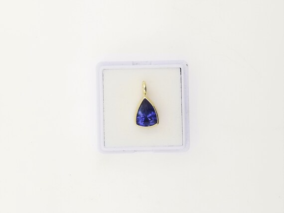 Blue Sapphire 14K Yellow Gold Pendant