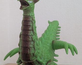 Mukadender Ultraman Kaiju Sofubi Figure Bandai Japan Tokusatsu Monster Toy