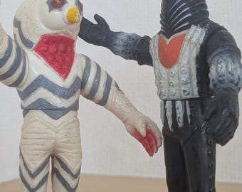 Japanese Kaiju Sofubi Set Alien Guts Pegassa Ultraseven Vinyl Figures from Japan