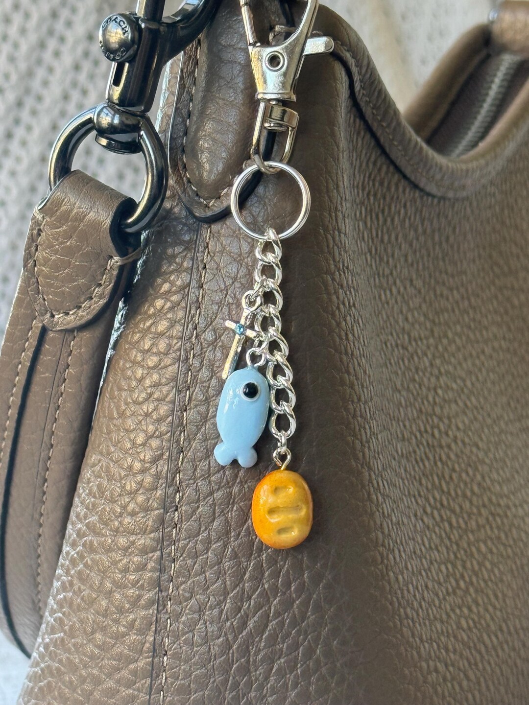 Handmade Jesus Feeds 5000 Keychain, Clay Fish Loaves Purse Charm - Etsy