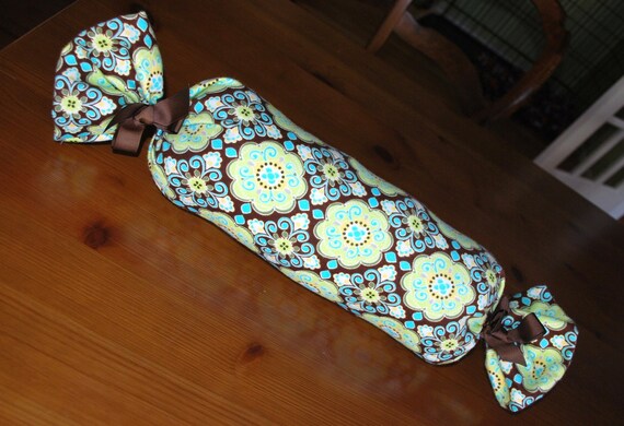 Pdf Tootsie Roll Pillow Sewing Pattern Instant Download Etsy