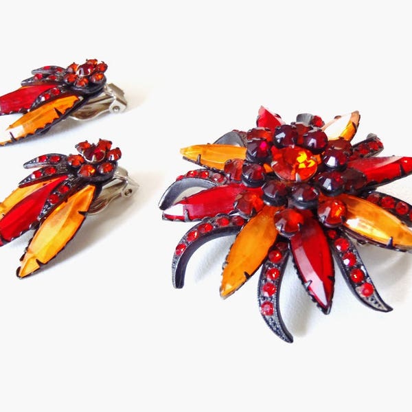 Classic Selini Rhinestone Brooch and Earrings Signed Demi-Parure Set: Crimson Red & Tangerine Orange on Japanned Black Metal Great Condition