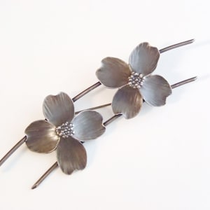 Stuart Nye Sterling Silver Brooch Older Vintage Two Classic Dogwood Blossoms on Curved Wire Arc Design Handmade Signed Nye Clover Logo