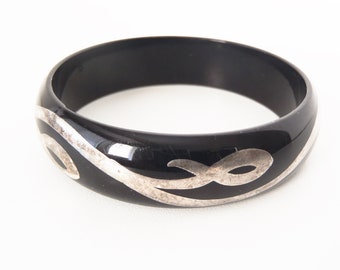 Vintage 1930s Lucite Bangle Bracelet Black with Silver Overlay Stylized Vine Design Handcrafted Early Plastic & Silver Jewelry Pre-WWII Era