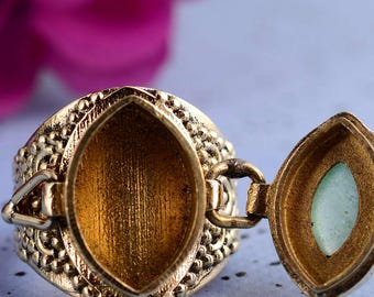 Gold Antique Style Poison Ring Locket Ring – Vintage Gold Secret Compartment Ring – Gothic Victorian Inspired Statement Jewelry