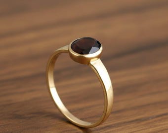 Black Onyx Gold Ring, Minimalist Gold Band Ring, Dainty Black Stone Ring, Handmade Gold Ring, Gift for Her