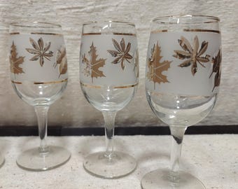 Copas de vino Libbey vintage con hojas doradas y detalles de follaje dorado / Juego de copas de bar de mediados de siglo