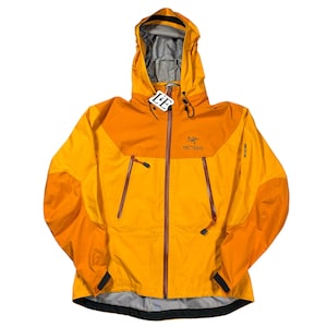 ARCTERYX Beta AR  Gore-Tex Rain Womens Jacket Size L