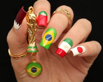World Cup 2026 Flag Press On Nails, Green Yellow Brazil Italy Qatar Japan 3D Handmade Reusable Luxury Fake Nails Soccer Fan Set