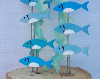 Banc de poissons en métal sur socle en bois - Décoration côtière