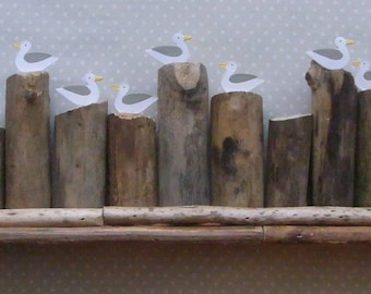 Décoration côtière de mouettes faites main sur bois flotté (53 x 13 cm)