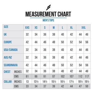 K&ouml;nnte beinhalten: Gr&ouml;&szlig;entabelle f&uuml;r Herren-Oberteile mit Ma&szlig;en in Zoll und Zentimetern. Die Tabelle umfasst die Gr&ouml;&szlig;en von XXS bis XXL und zeigt die entsprechenden Ma&szlig;e f&uuml;r UK, Europa, USA/Kanada, AUS/NZ, Skandinavien, Brust und Kragen.