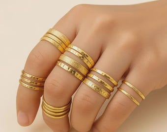 Gold Hammered Stacking Rings Set – Minimalist Thin Band Rings, Dainty Gold Midi Rings, Textured Stackable Jewelry, Boho Ring Set for Women