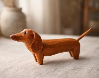 Handgesneden houten teckel beeldje, lange hond sculptuur, worst hond decor minimalistisch cadeau dierenliefhebbers
