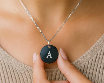 Collar con colgante inicial personalizado para un ser querido • Regalo con colgante de letra personalizado • Recuerdo para alguien especial