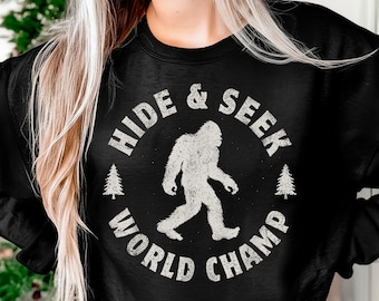 Campeón mundial de las escondidas de Pie Grande, Sasquatch, sublimación retro vintage PNG, arte imprimible, diseño de manualidades, diseño DTF, vector, digital