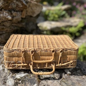 Small rectangular wicker basket
