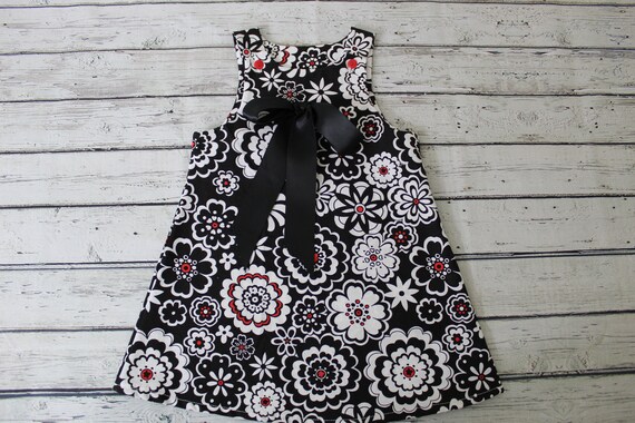 black and white dress size 18