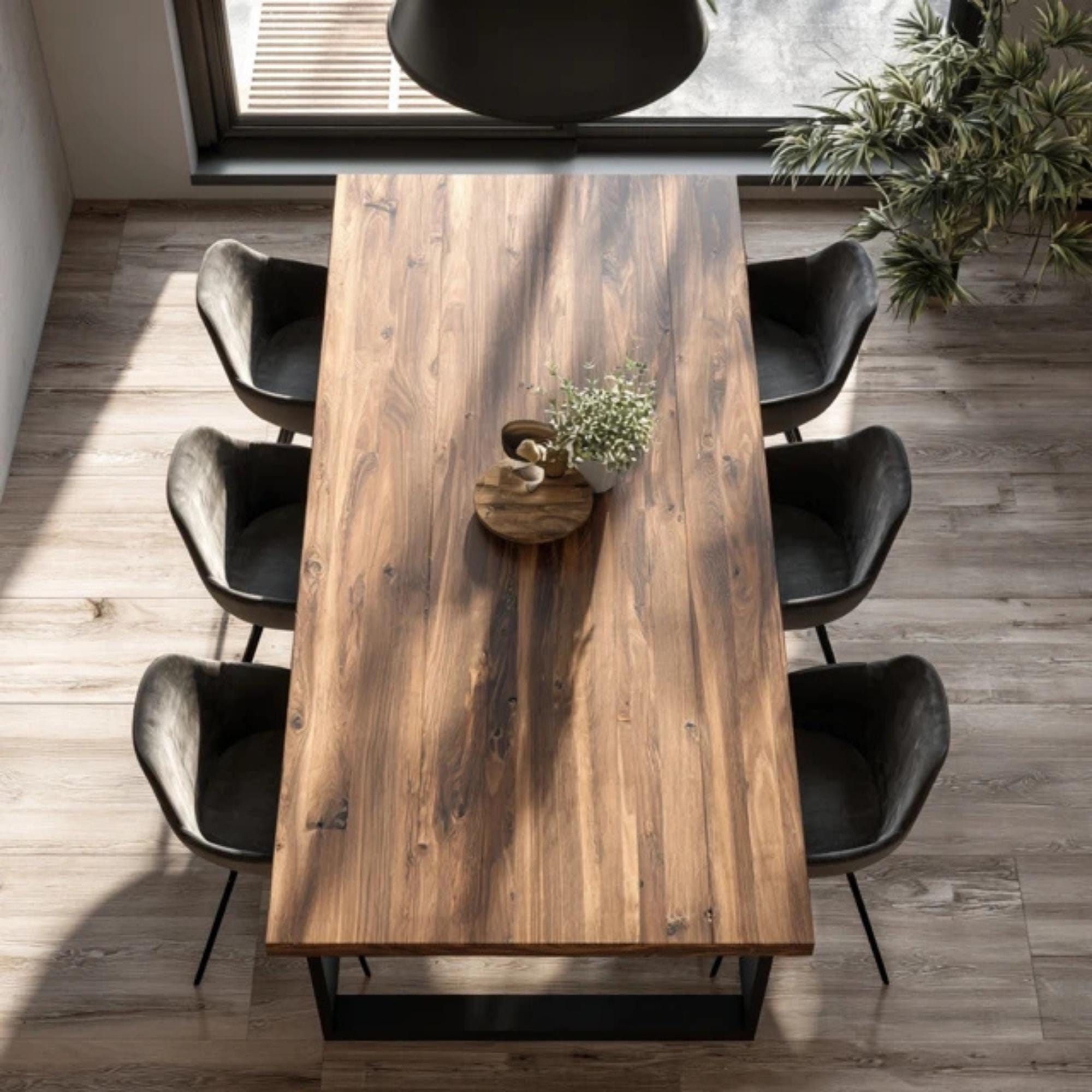 ウォールナット ダイニングテーブル 自然なエッジ仕上げ ウォールナット ダイニングテーブル 自然なエッジ仕上げ