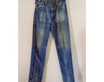 VTG 90s Wrangler 31x36 High Rise Straight Leg Jeans Made in USA