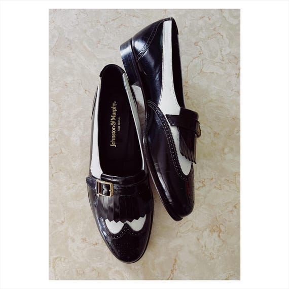 Johnston & Murphy, VTG Johnston & Murphy Sz 9M Men's Spectator Black and White Kiltie Loafers