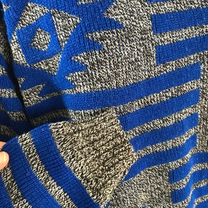 Cuddle Knits 80's Sz M Gray and Blue Aztec Geometric Knit Sweater afbeelding 7