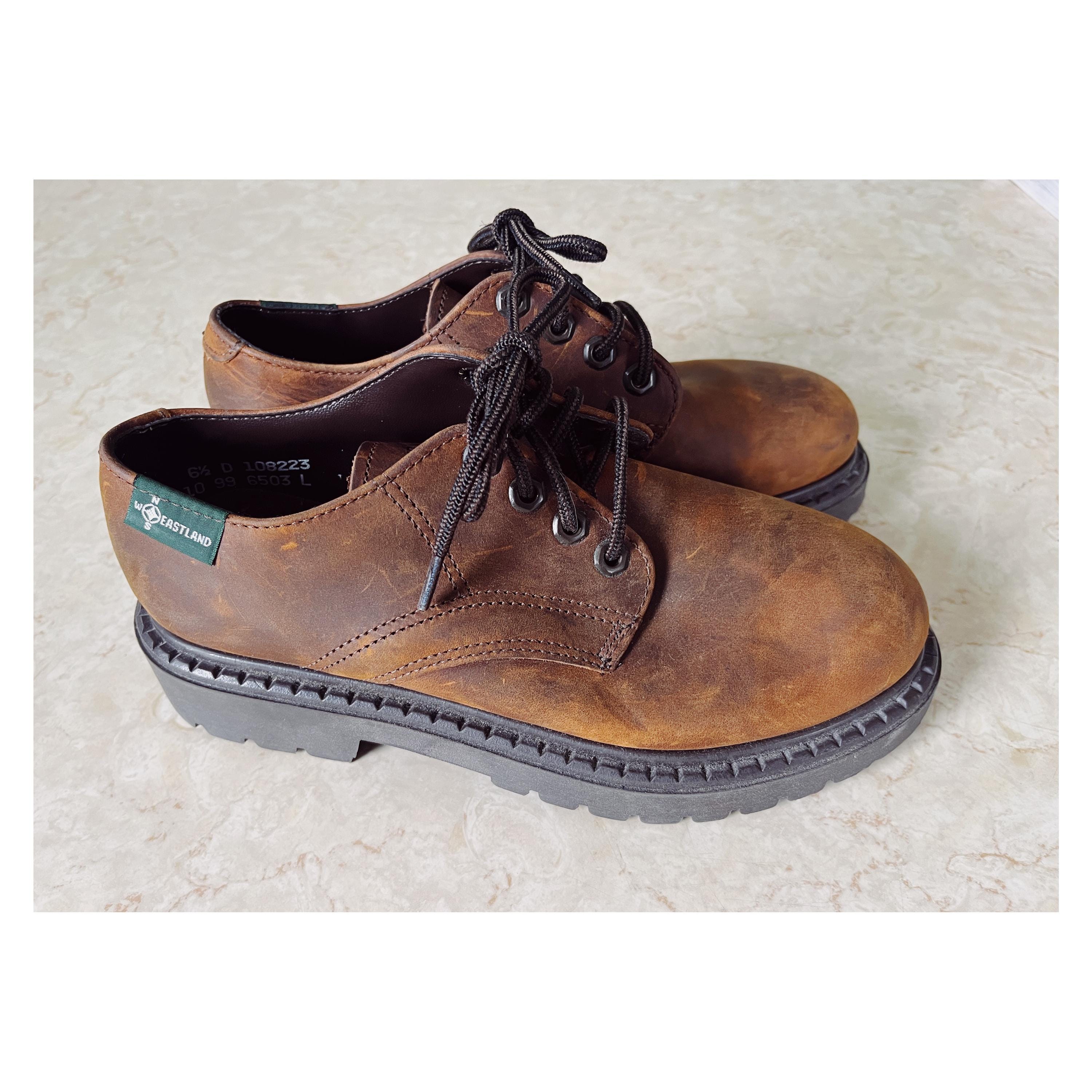 DR. MARTENS Vintage 90s Unisex Light Brown Suede Leather John Lace Up Oxfords Vintage Original Dr. Martens England Brown Oxford Shoes  main image 3