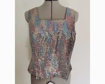 VTG Betsy's Things Sz M Iridescent Sparkle Split Hem Sparkle Tank