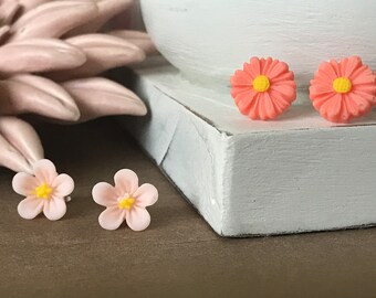 Coral pink Daisy, or Pale Pink Lily Flower Earrings | Stud Back Earrings | Full Bloom Flower Studs