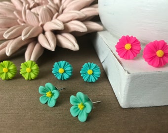 Daisy, Blossom or Lily Flower Earrings | Stud Back Earrings | Full Bloom Flower Studs