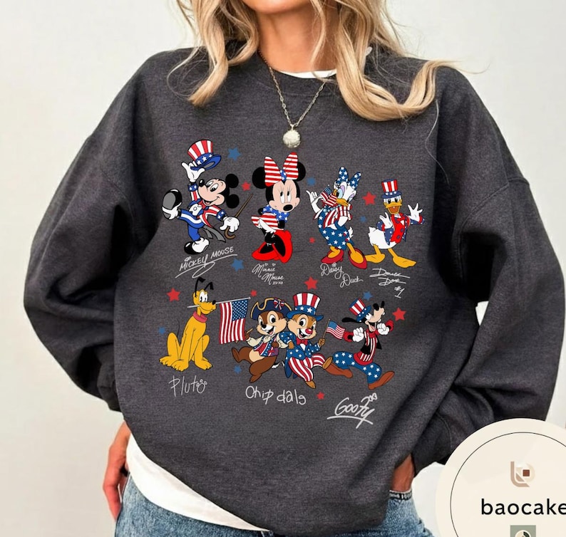 Mickey & Friends 4th Of July T-Shirt Sweatshirt, Disney Vacation Trip Tee, Patriotic Mickey Family Matching Trip 2026 Shirt Gift bild 9