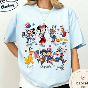 Mickey & Friends 4th Of July T-Shirt Sweatshirt, Disney Vacation Trip Tee, Patriotic Mickey Family Matching Trip 2026 Shirt Gift bild 8