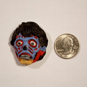 Sci Fi Horror They Live alien wearable resin pin or fridge magnet