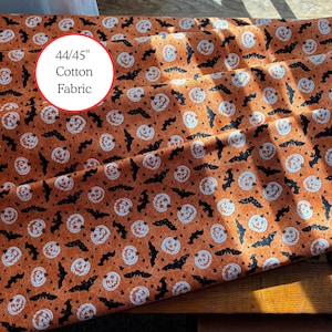 100% Cotton-Orange Bats and Pumpkins (62)- (cut as one continuous piece whenever possible)