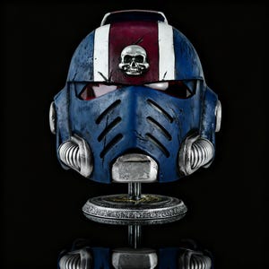 Space marines helmet - Etsy 日本