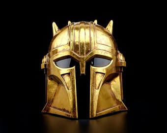 Casco de armero mandaloriano inspirado en Star Wars / Coleccionable de cosplay hecho a mano
