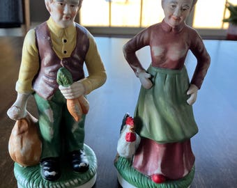 Vintage Bisque Porcelain Farming Couple 7.5"