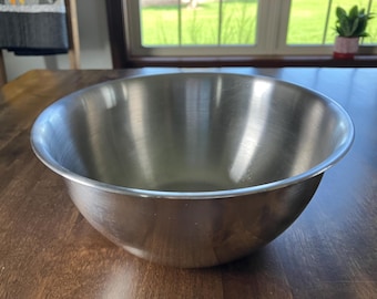 Polished Mirror Vintage Stainless Steel Mixing Bowl - 3 Qt.