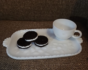 Crochet Sandwich Cookies oreo style tiered tray play food pretend decor bakery display play pretend food dessert crocheted