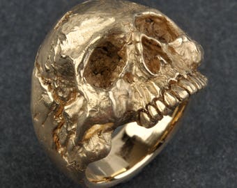 Skull Ring,14K, Small-Medium size, Gold Skull Ring, Mens or Women&#39;s Custom Skull Gold Ring