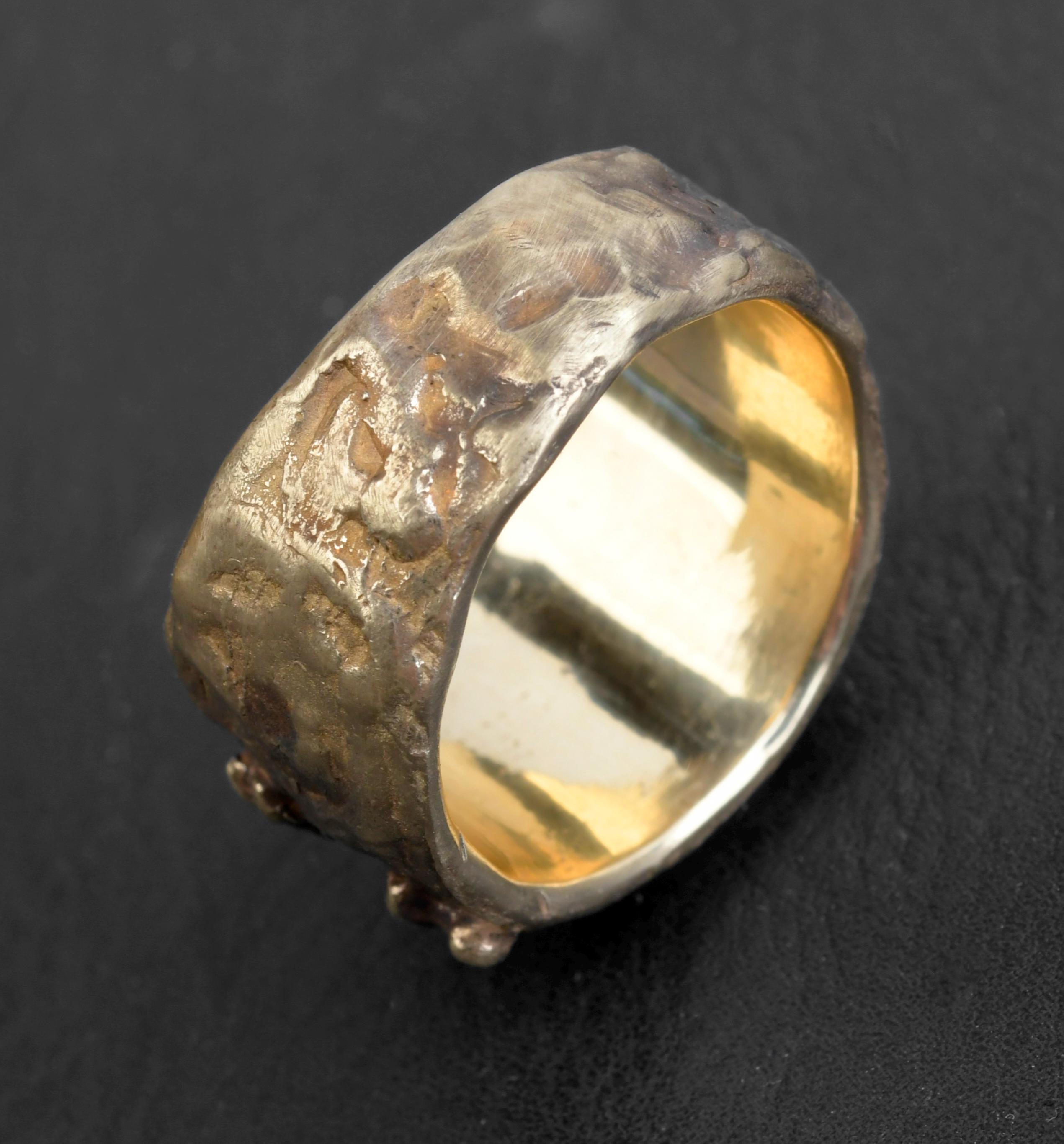 Produktbild von Chalyna 20 Stück Spielzeug-Goldringe Aus Metall, Spielfiguren, Traumfänger- Ringe Mit Kordelzug, Organza-Beutel (3,8 X 3,1 Cm, Gold