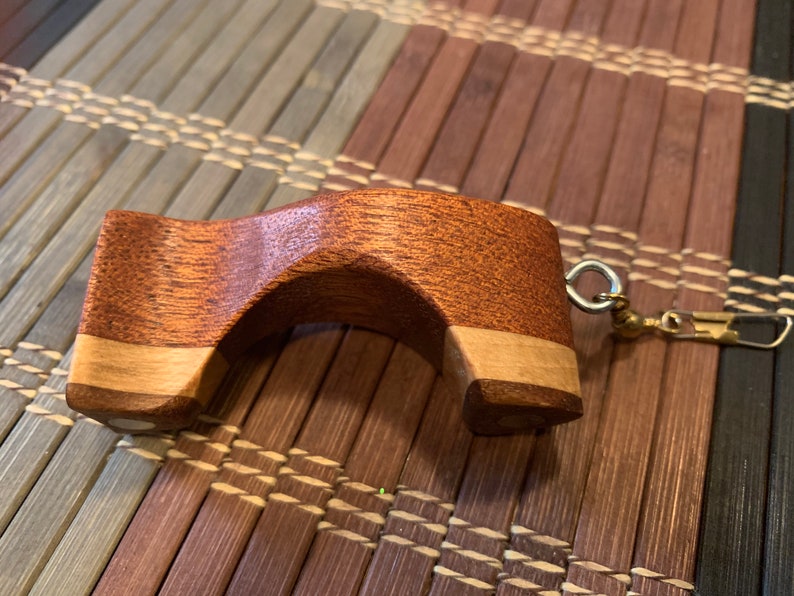 Soporte magnético para caña de pescar con mosca / Regalo para pesca con mosca / Regalo para el Día del Padre / Regalo para pescadores / Cumpleaños / Protector de caña / Accesorio de pesca único imagen 3