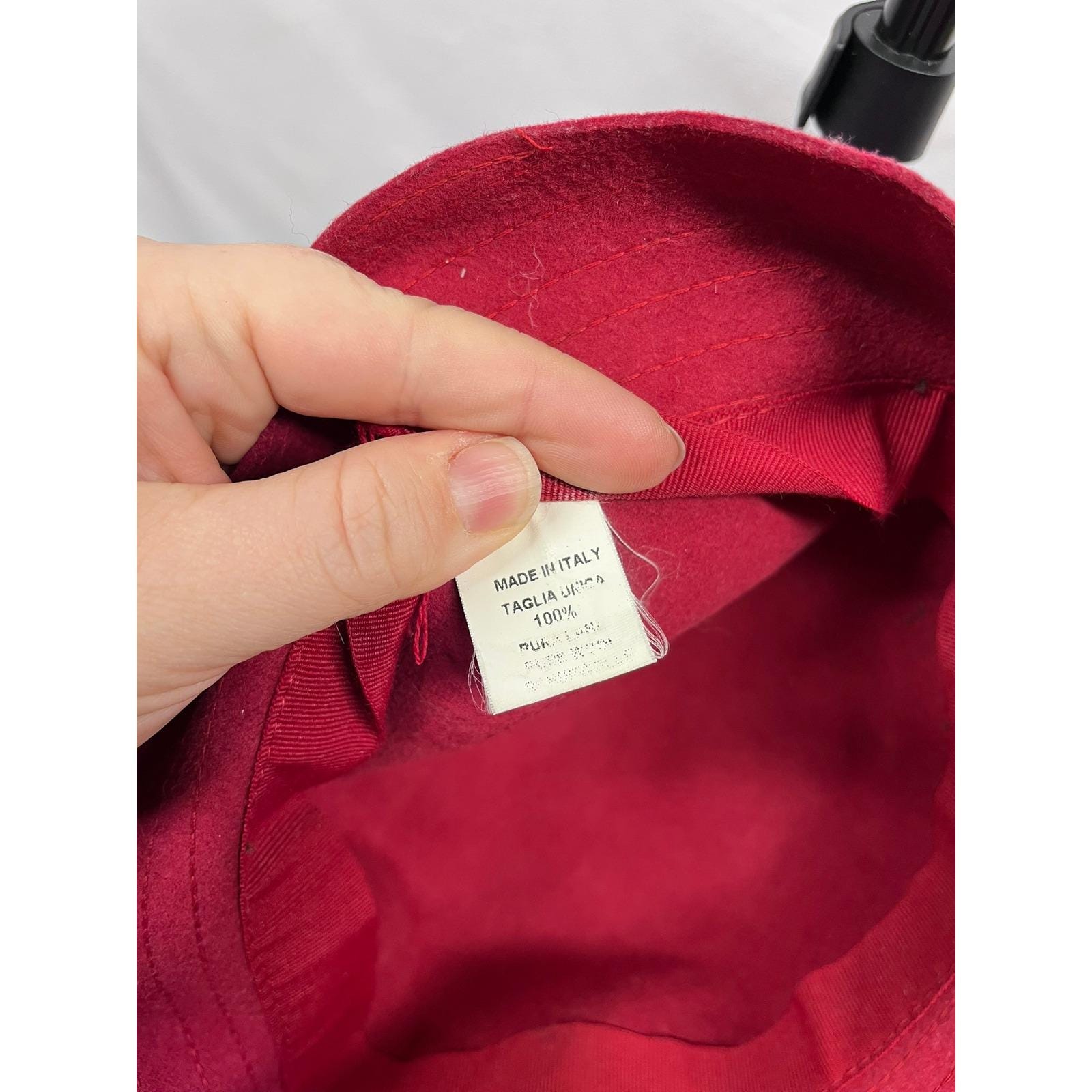 Antonello Serio Women\'s Vintage Red 100% Pure Wool Felt‎ Cloche Hat with Flower Cloche Red 100% Wool Vintage Hats for Women for sale | eBay main image 3