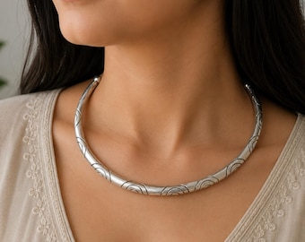 Choker 925 Sterling Silver Necklace: Boho Collar with Etched Design  - Bohemian Geometric Collar Necklace