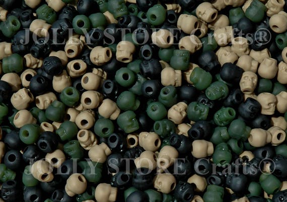 Flat Black Skull with Red Eye Antique Pony Beads Goth paracord jewelry craft