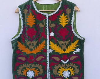 Chaleco de terciopelo con estampado floral Suzani / Chaleco floral tradicional indio / Chaqueta tipo chaleco folclórica / Chaleco Suzani de terciopelo / Regalo para ella / Abrigo elegante
