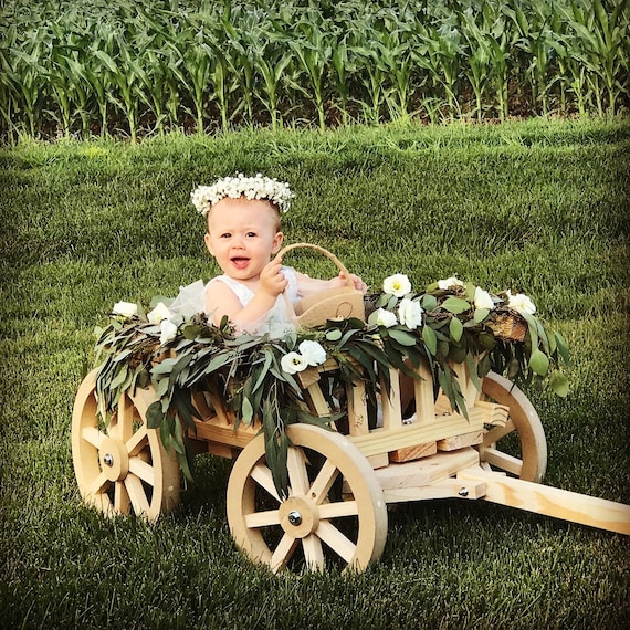 wedding wagon for flower girl